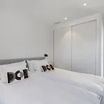 Luxery With Terrace In Higueron Apartamento