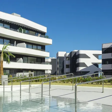 Apartment Luxery With Terrace In Higueron Fuengirola