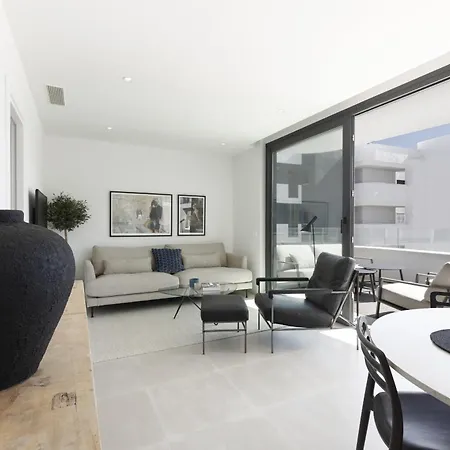 Apartment Luxery With Terrace In Higueron Fuengirola