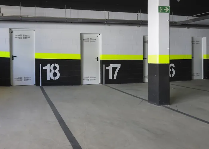 Luxery With Terrace In Higueron Lejlighed *