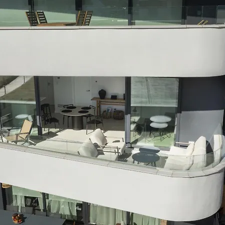 Luxery With Terrace In Higueron